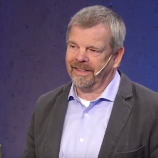 Pastor Thomas Ebel
