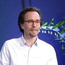 Pastor Tillmann Frey